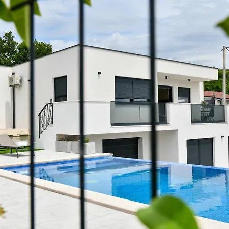 Luxury Neptune Near Imotski, Private Pool *